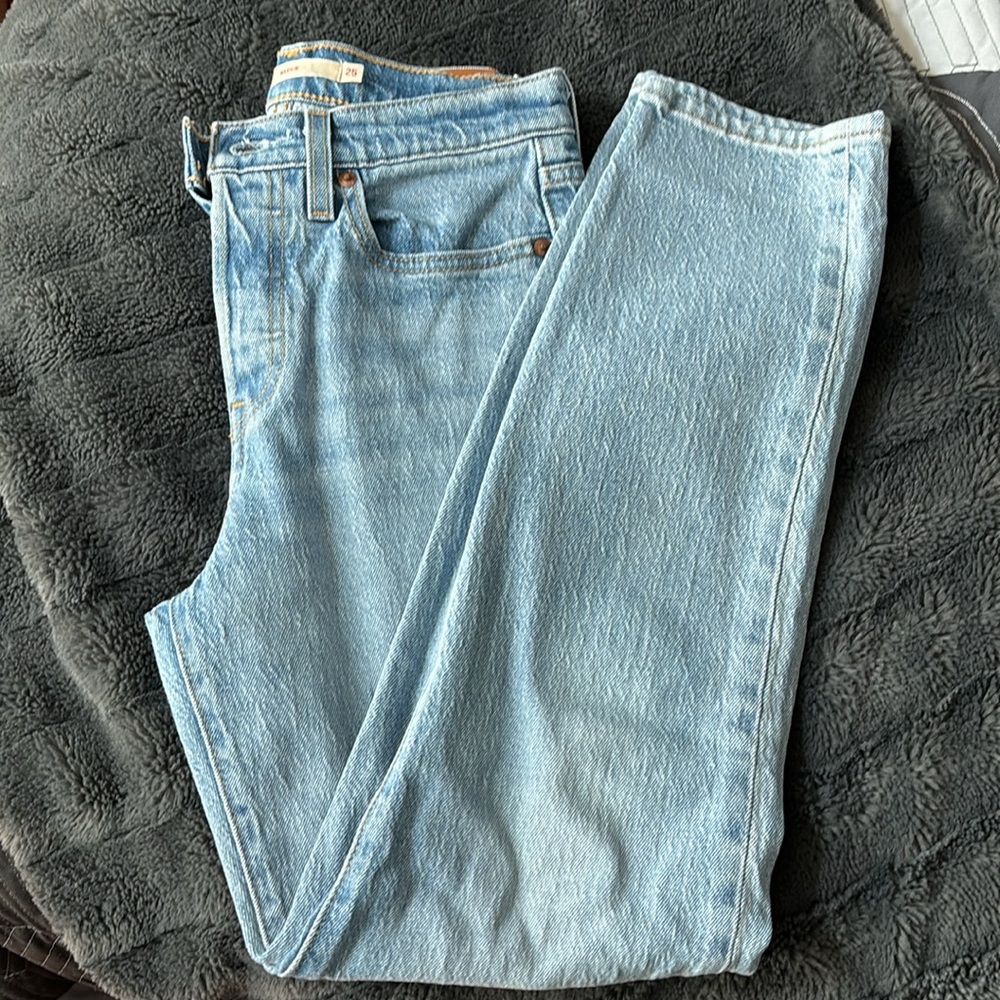 Levi’s wedgie jeans